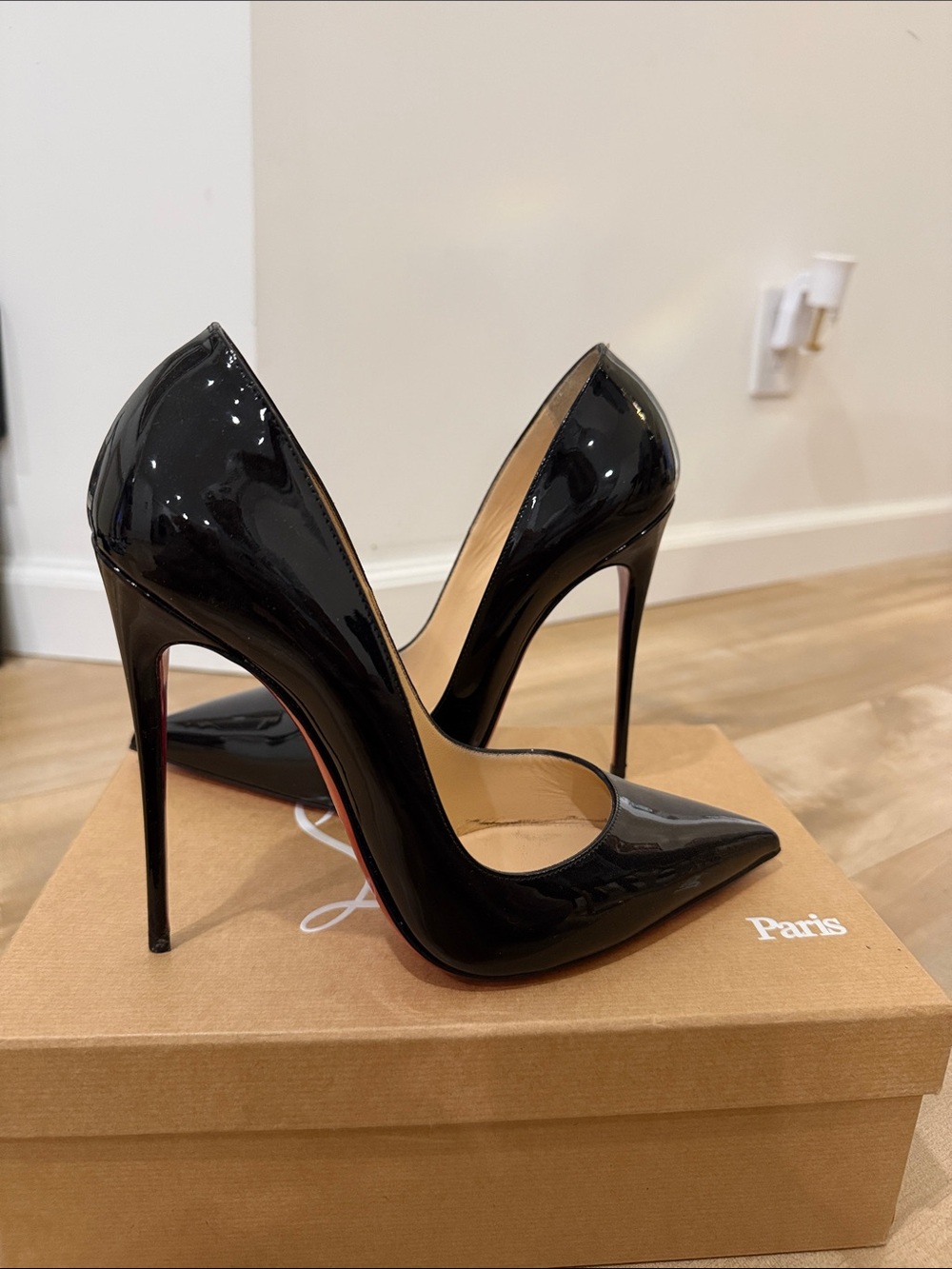 Women's Black Patent Pointed Stiletto Heels - Elegant High Heel Pumps